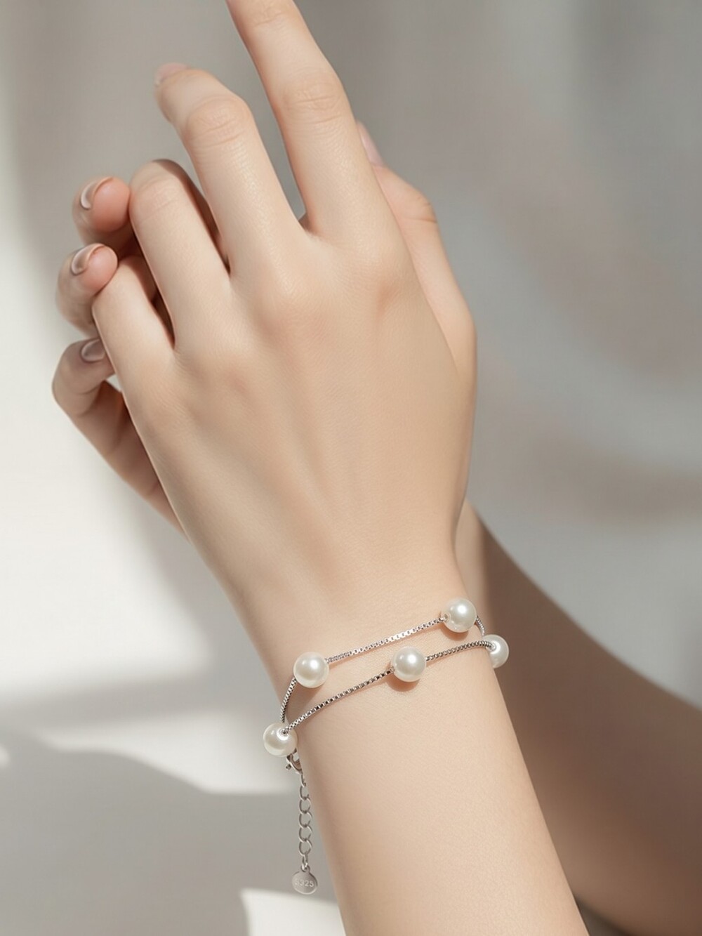 Sterling Silver White Pearl Station bracelet 🆕